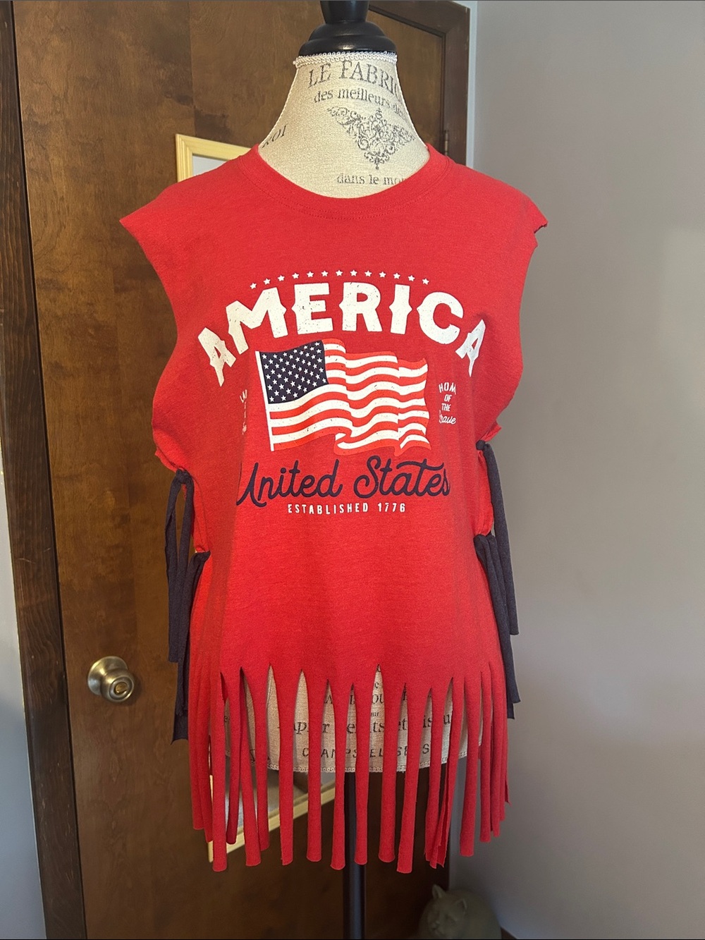 Upcycled Shredded Tie Side Patriotic America Flag Muscle Tank Tee